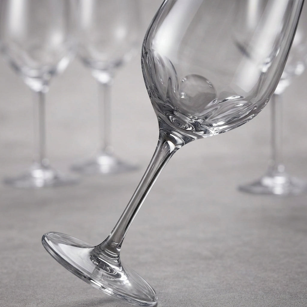 Xplvc Narelle Crystal Tulip Wine Glasses 19 oz Clear Set of 4 - Detail view