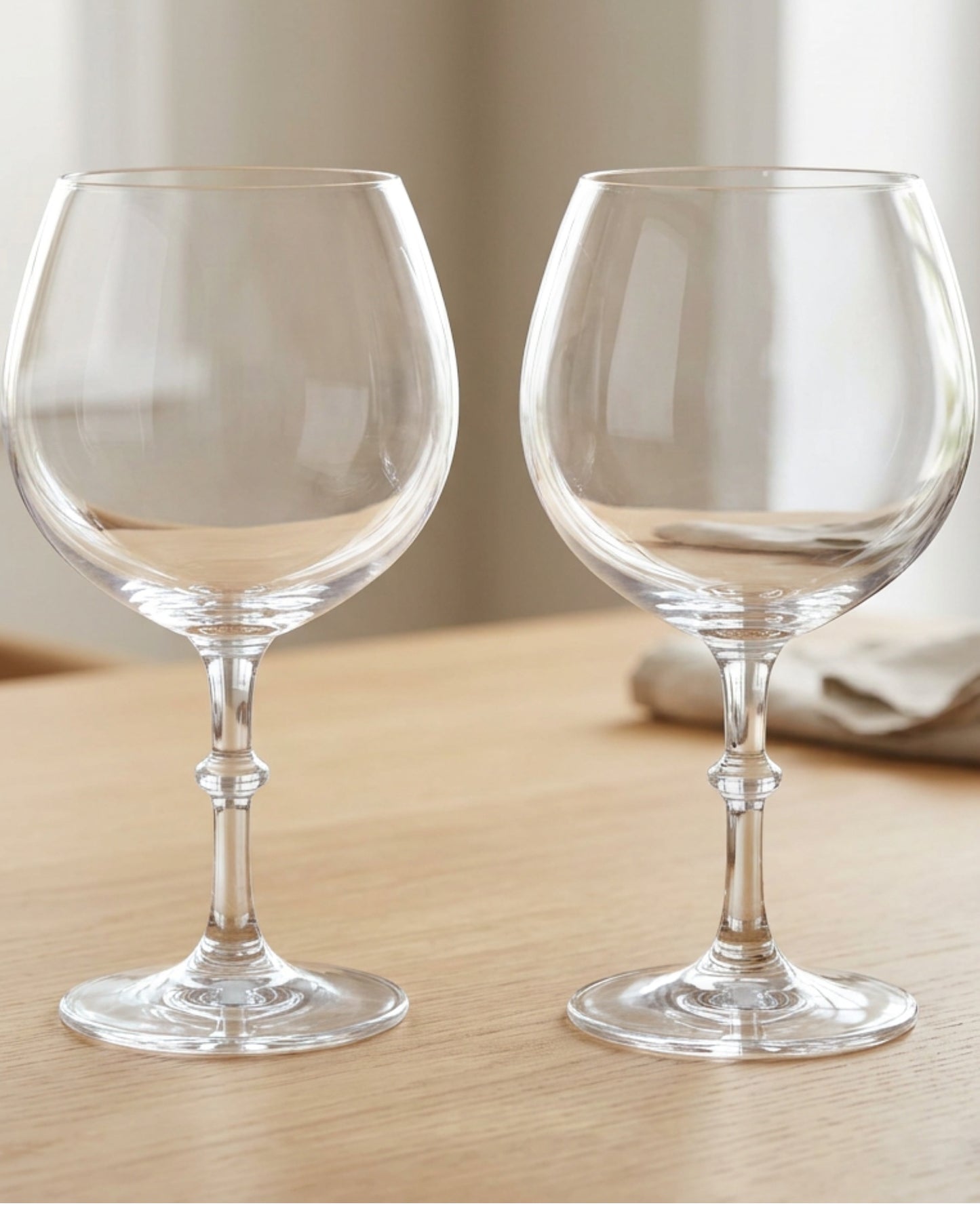Xplvc Wide Balloon Crystal Red Wine Glass Set of 2 Clear 25 oz - Lifestyle view